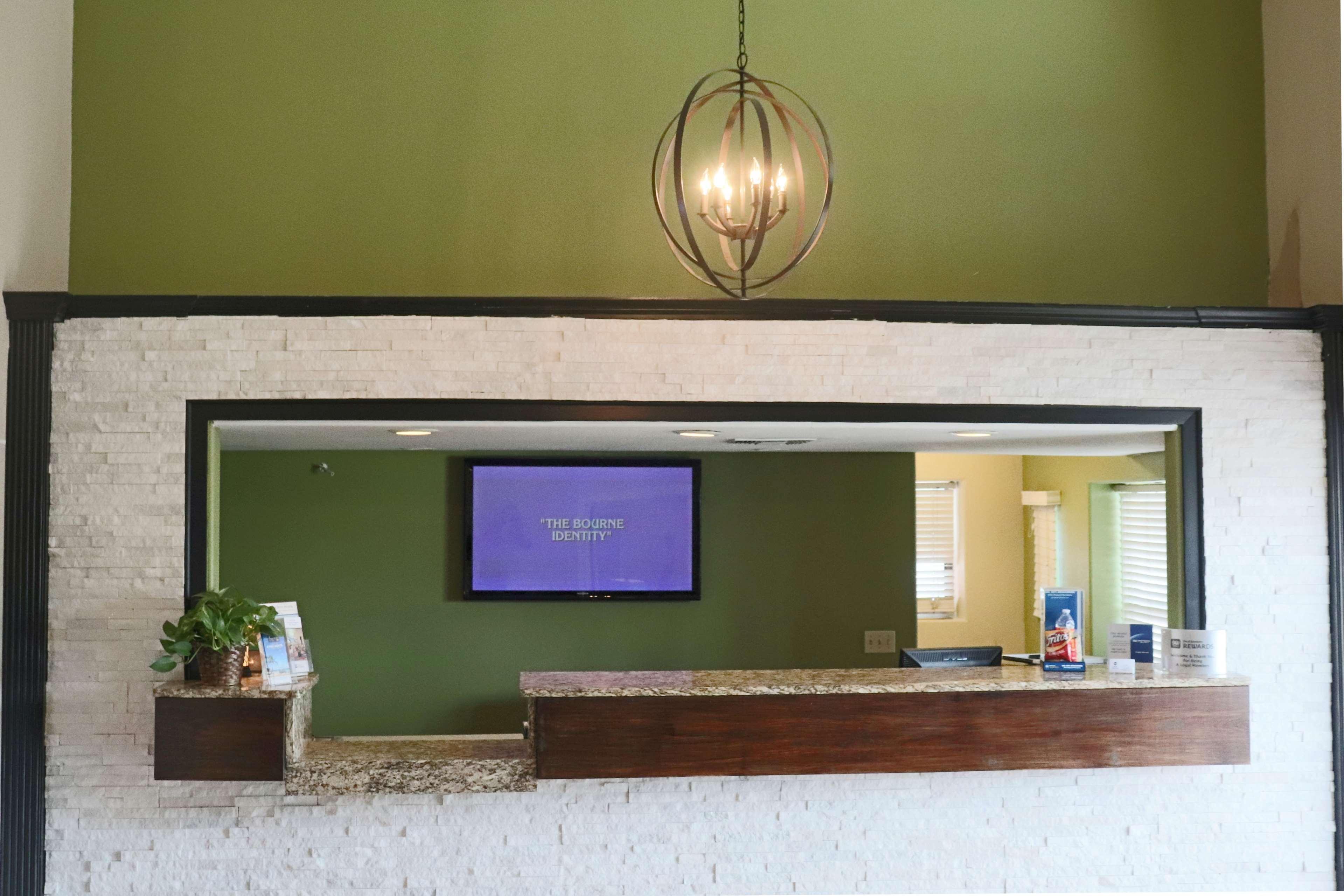 Best Western George West Executive Inn Экстерьер фото