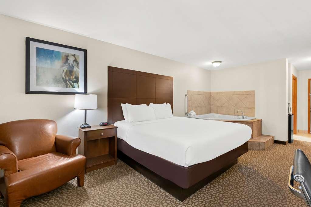 Best Western George West Executive Inn Номер фото
