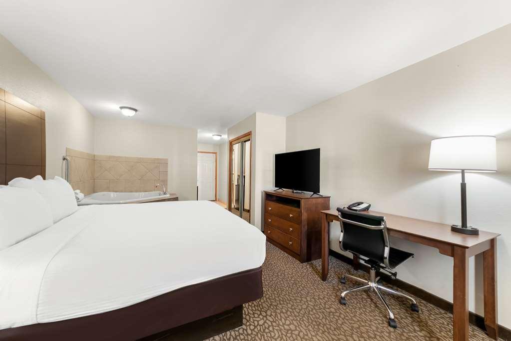 Best Western George West Executive Inn Номер фото